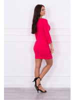 Suknelė su iškirpte ir su sagutėm (Fuksijos)