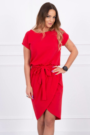 Suknelė su asimetrišku priekiu ir dirželiu (Raudona)
