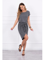 Suknelė su asimetrišku priekiu ir dirželiu (Pilka)