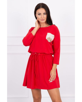 Suknelė su blizgančia kišene (Raudona) Suknelė su blizgančia kišene (Raudona)