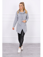 Prailgintas bliuzonas asimetrišku priekiu (Pilka)