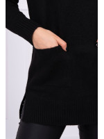 Megztinis su stand-up apykakle (Juoda)