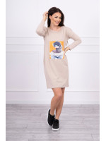 Suknelė su piešinio aplikacija (Smėlio spalvos)