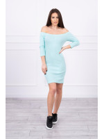 Aptempta suknelė - atvirais pečiais (Mėtos)