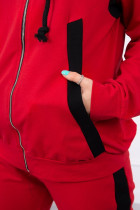 Sportinis kostiumėlis su juostelėmis (Raudona)