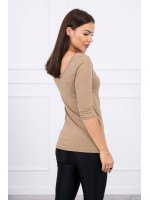 Apvalios iškirptės palaidinė (Šviesiai ruda)