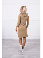 Suknelė su spalvinga aplikacija (Šviesiai ruda)