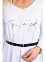 Suknelė su dekoratyvinėmis belt ir an užrašu (Balta)