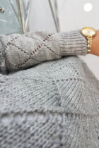 Šiltas raštuotas megztinis su 70% vilnos (Pilka)