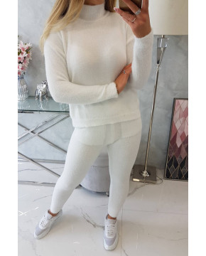 Dviejų dalių kostiumėlis su alpakos vilna (Balta) Dviejų dalių kostiumėlis su alpakos vilna (Balta)