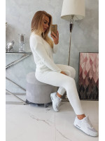 Dviejų dalių kostiumėlis su alpakos vilna (Balta)