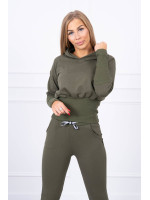 Laisvalaikio kostiumėlis plačiais pečiais (Chaki)