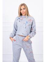 Pašiltintas kostiumėlis su dažų imitacija (Pilka)