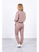 Pašiltintas kostiumėlis su dažų imitacija (Kapučino)