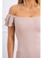 Aptempta suknelė atvirais pečiais (Kreminė)