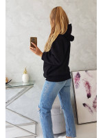 Juodas bliuzonas su gobtuvu ir užtrauktuku