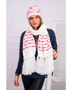 Moteriškas kepurės ir šaliko komplektas K304  Moteriškas kepurės ir šaliko komplektas K304