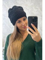 Women's cap Nastia K373 (Juoda)