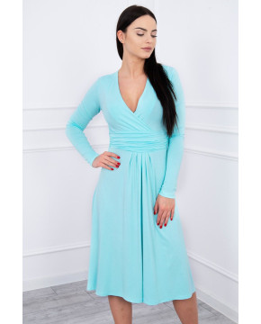 Suknelė su lengvai aptemta zona po krūtine (Mėtos) Suknelė su lengvai aptemta zona po krūtine (Mėtos)