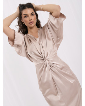 Elegantiška kimono stiliaus suknelė (smėlio)
