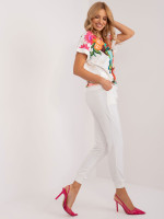 Veliūrinis laisvalaikio kostiumas moterims (baltas)