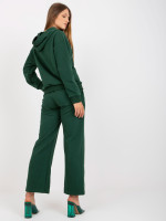 Sportinio stiliaus laisvalaikio kostiumėlis su gobtuvu (žalios spalvos)