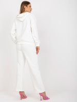 Sportinio stiliaus laisvalaikio kostiumėlis su gobtuvu (baltos spalvos)