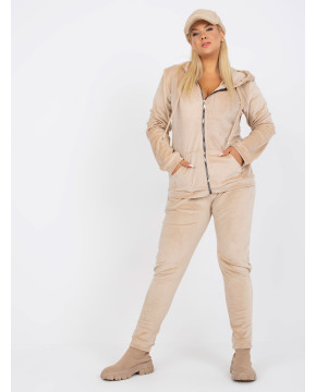 Veliūrinis plus size dydžio laisvalaikio kostiumėlis su gobtuvu (smėlio spalvos)