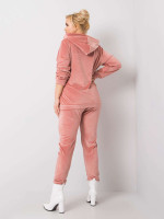 Veliūrinis plus size dydžio laisvalaikio kostiumėlis su gobtuvu (šviesiai rožinės spalvos)