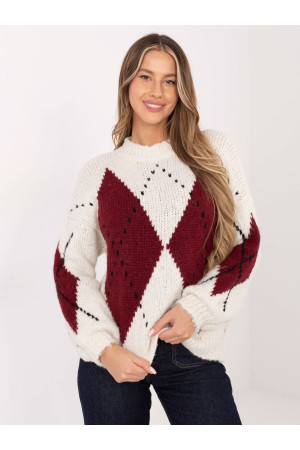 Megztinis su ornamentais (balta spalva)