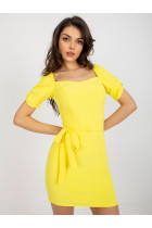 Mini kokteilinė suknelė su diržu (geltona)