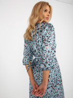 Kokteilinė midi suknelė su gėlių leopado Lakert (melsva)